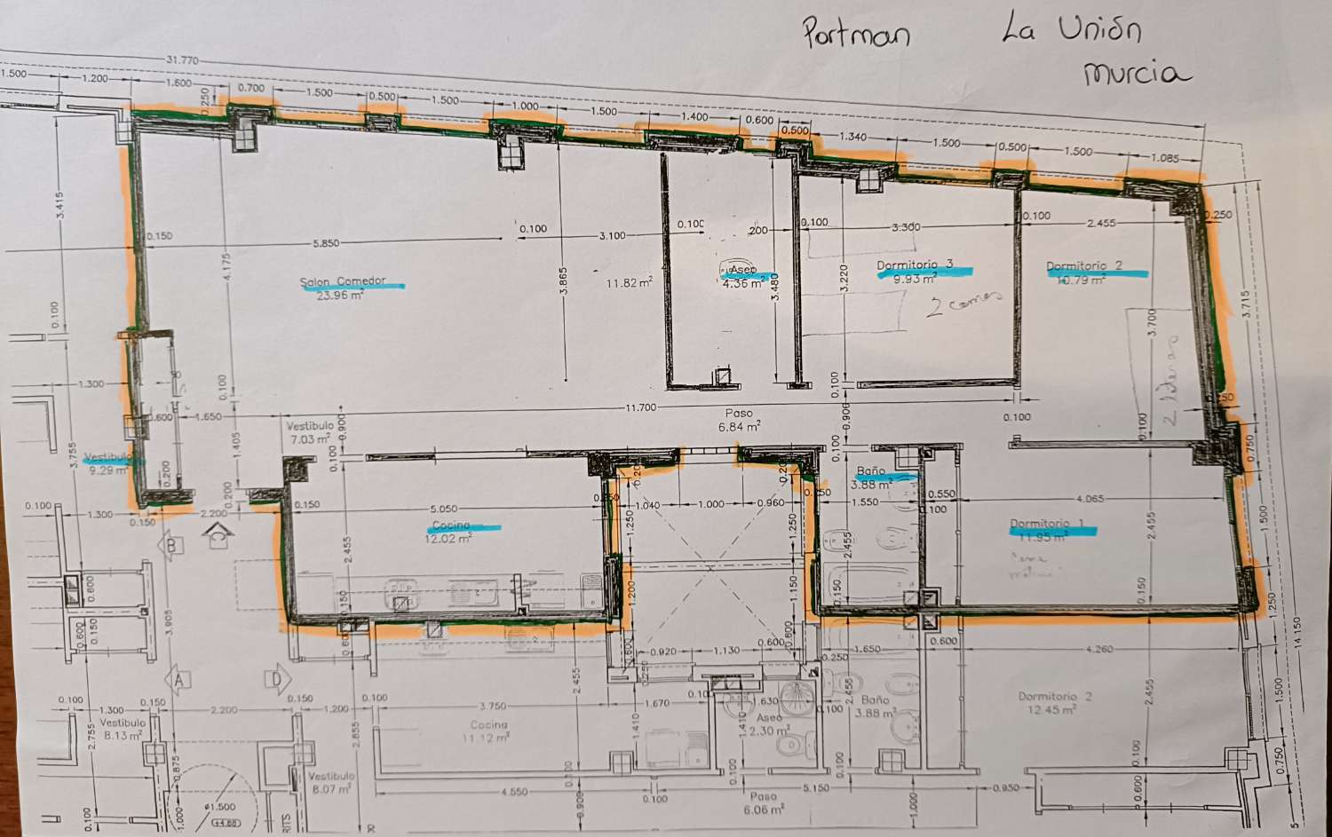 RUIM APPARTEMENT IN PORTMAN MET GARAGE EN BERGING